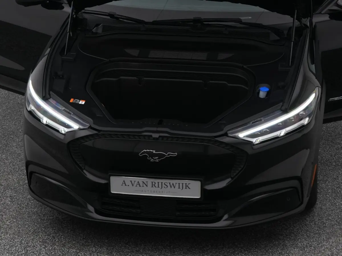 Standard RWD 75 kWh | 360° | ADAPTIVE | STOEL- EN STUURVERW.