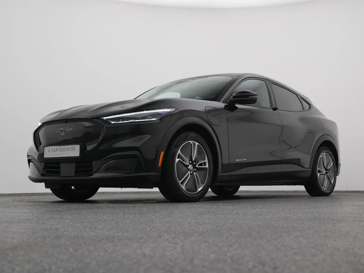 Standard RWD 75 kWh | 360° | ADAPTIVE | STOEL- EN STUURVERW.