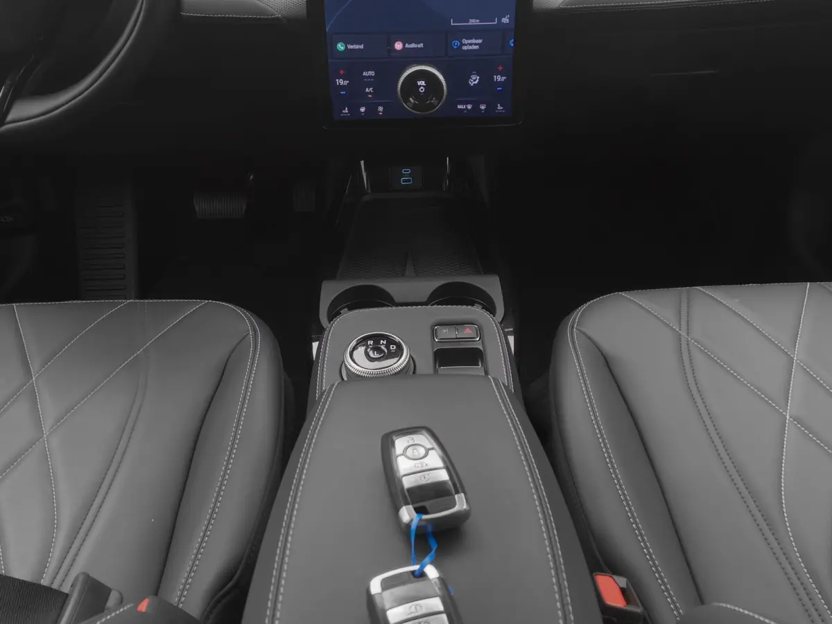 Standard RWD 75 kWh | 360° | ADAPTIVE | STOEL- EN STUURVERW.