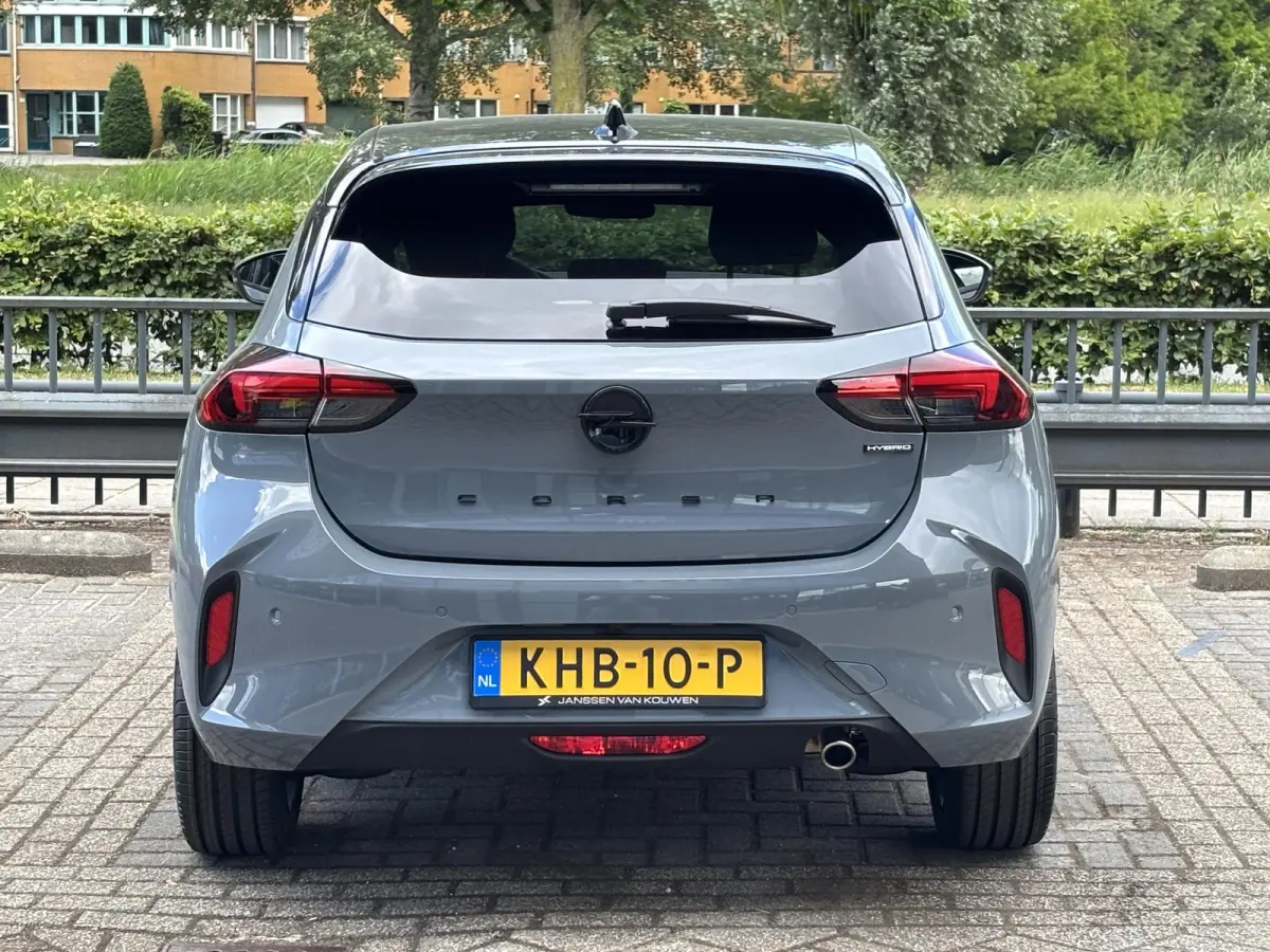 1.2 Turbo Hybrid Ultimate Alcantara Massaga Camera Carplay