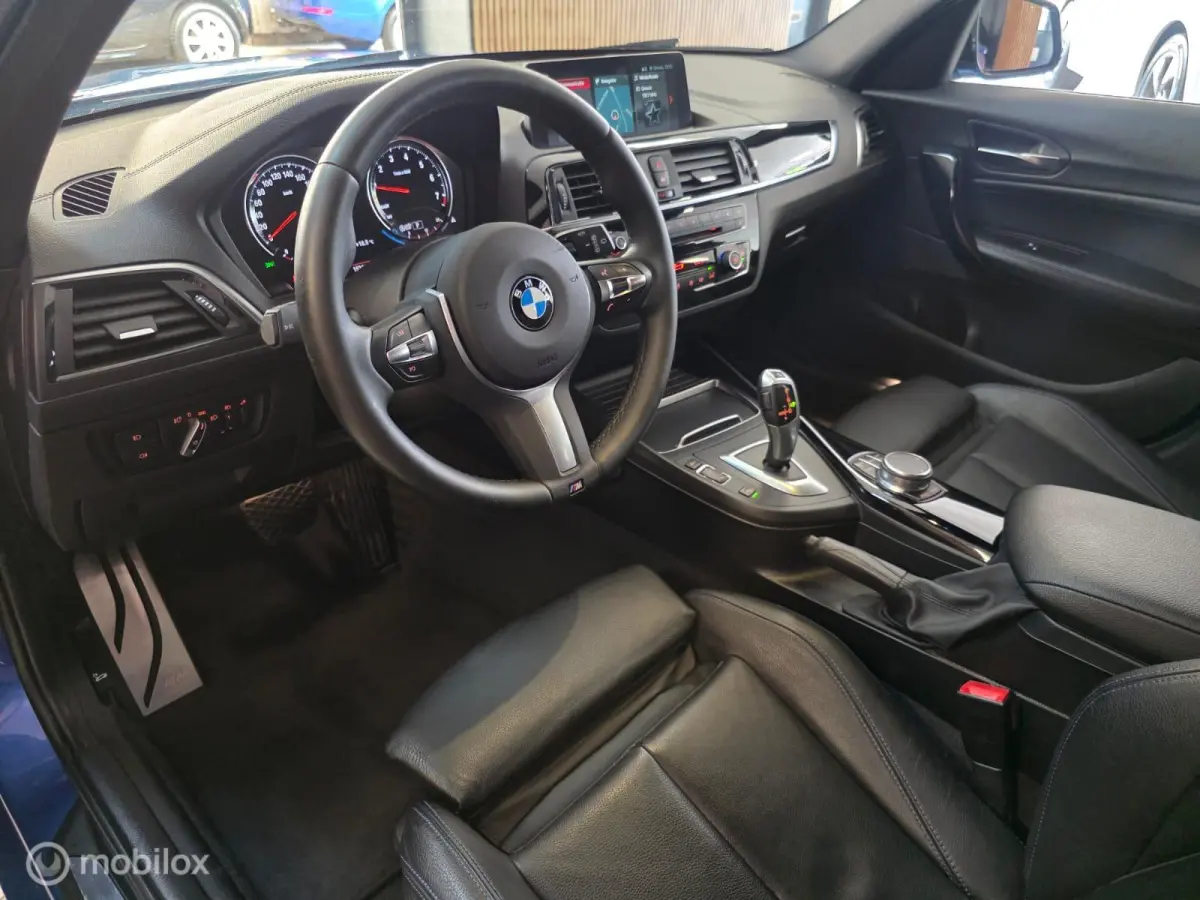 118i Edition M Sport Automaat Groot Navi Leder Stoelverwar