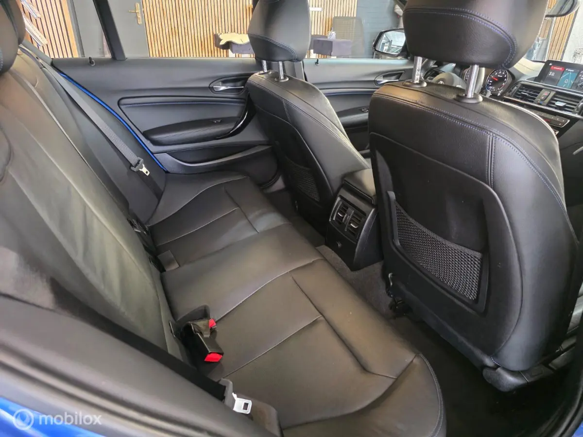 118i Edition M Sport Automaat Groot Navi Leder Stoelverwar