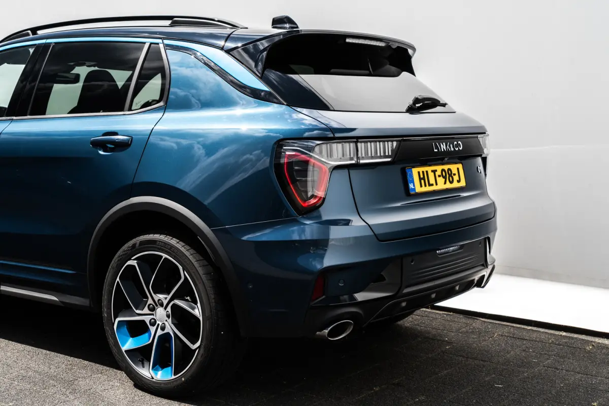 1.5 Plug-in Hybrid 262 Pk I Zwarte hemel I Panoramadak | Stuurverw. | NL Auto | 360 Camera | 20 inch LMV