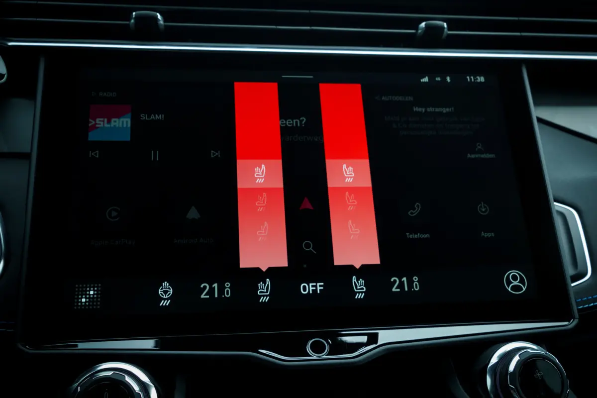 1.5 Plug-in Hybrid 262 Pk I Zwarte hemel I Panoramadak | Stuurverw. | NL Auto | 360 Camera | 20 inch LMV