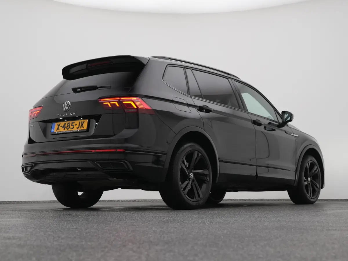 1.5 TSI R-Line Business | CAMERA | ADAPTIVE | STOEL- EN STUURVERW. | TREKHAAK
