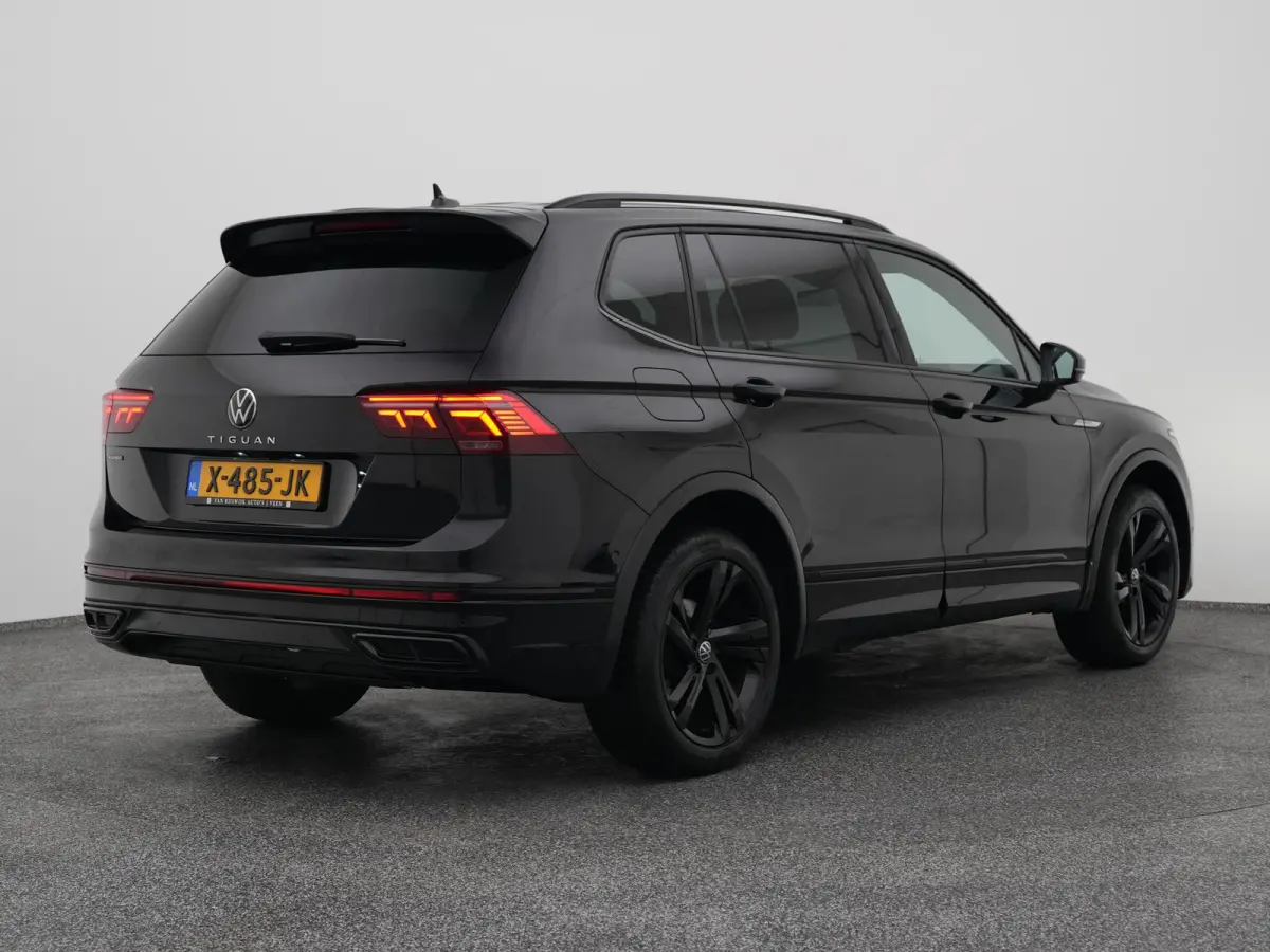 1.5 TSI R-Line Business | CAMERA | ADAPTIVE | STOEL- EN STUURVERW. | TREKHAAK