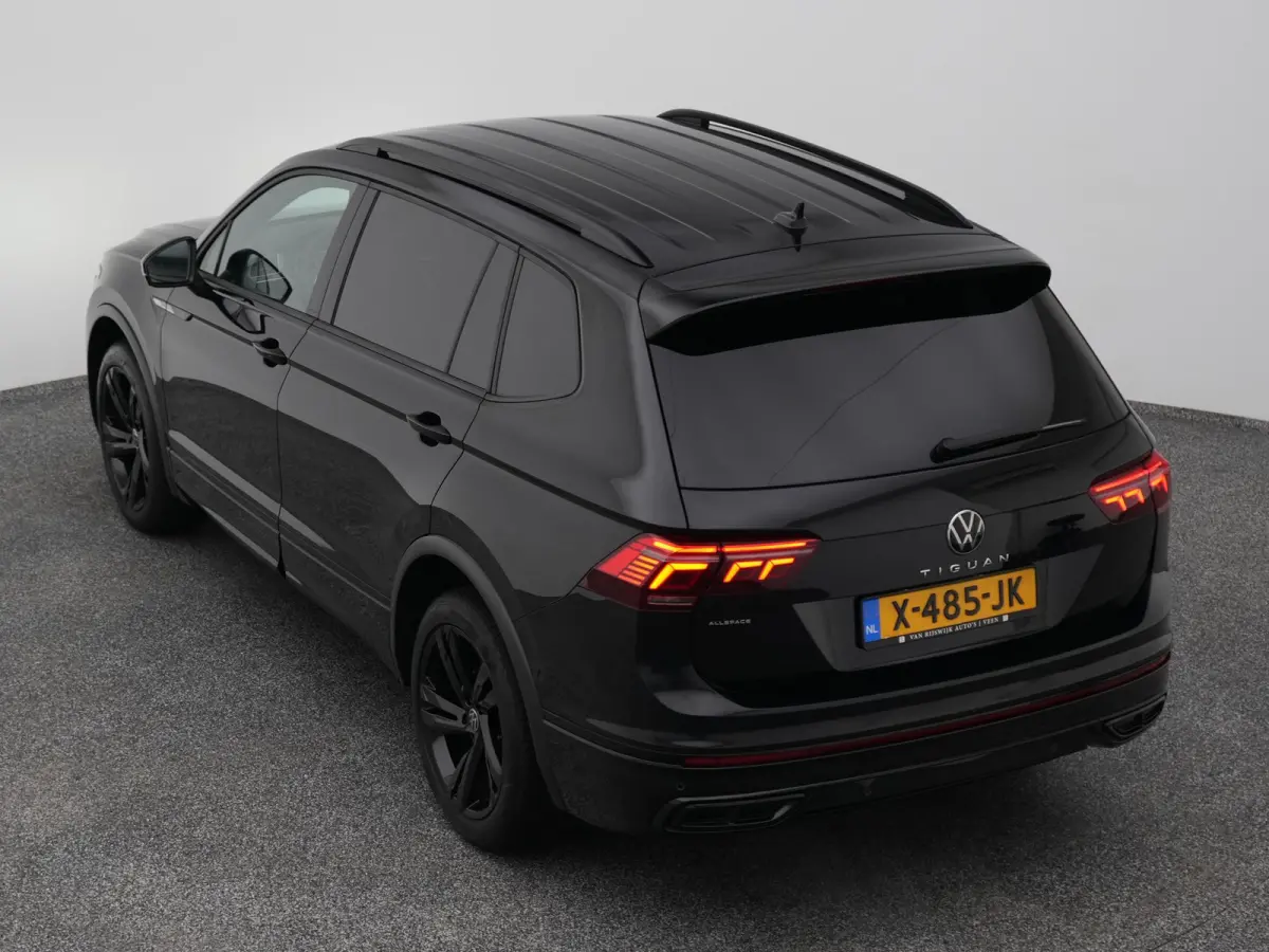 1.5 TSI R-Line Business | CAMERA | ADAPTIVE | STOEL- EN STUURVERW. | TREKHAAK