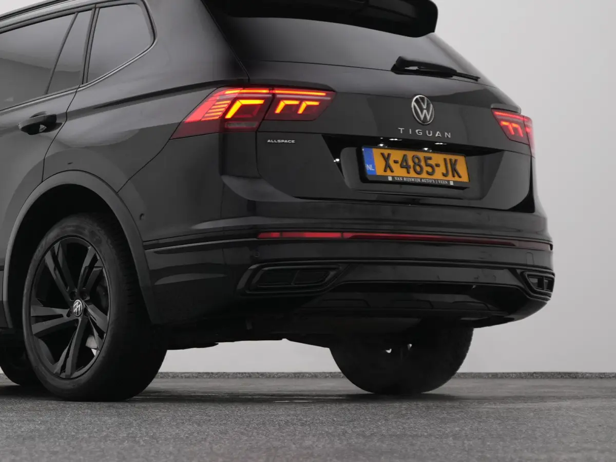1.5 TSI R-Line Business | CAMERA | ADAPTIVE | STOEL- EN STUURVERW. | TREKHAAK