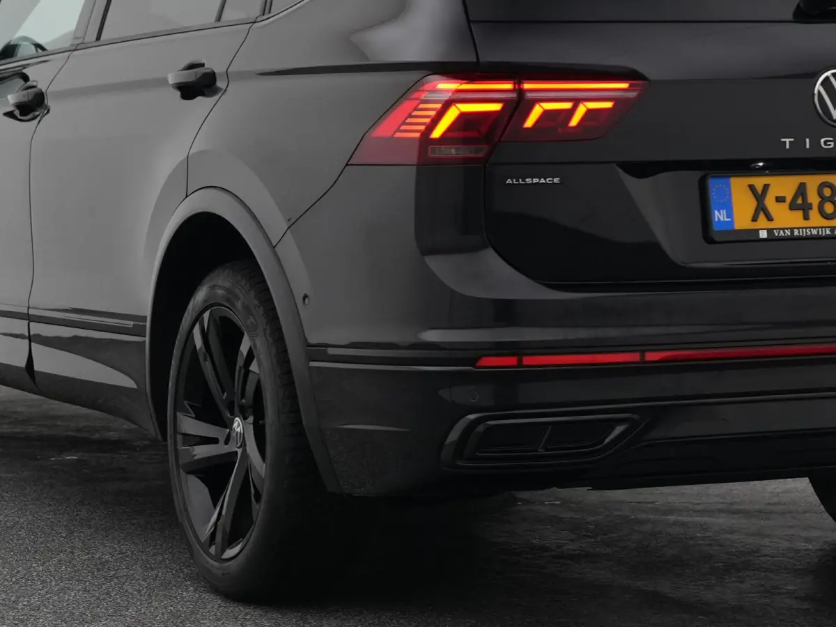 1.5 TSI R-Line Business | CAMERA | ADAPTIVE | STOEL- EN STUURVERW. | TREKHAAK