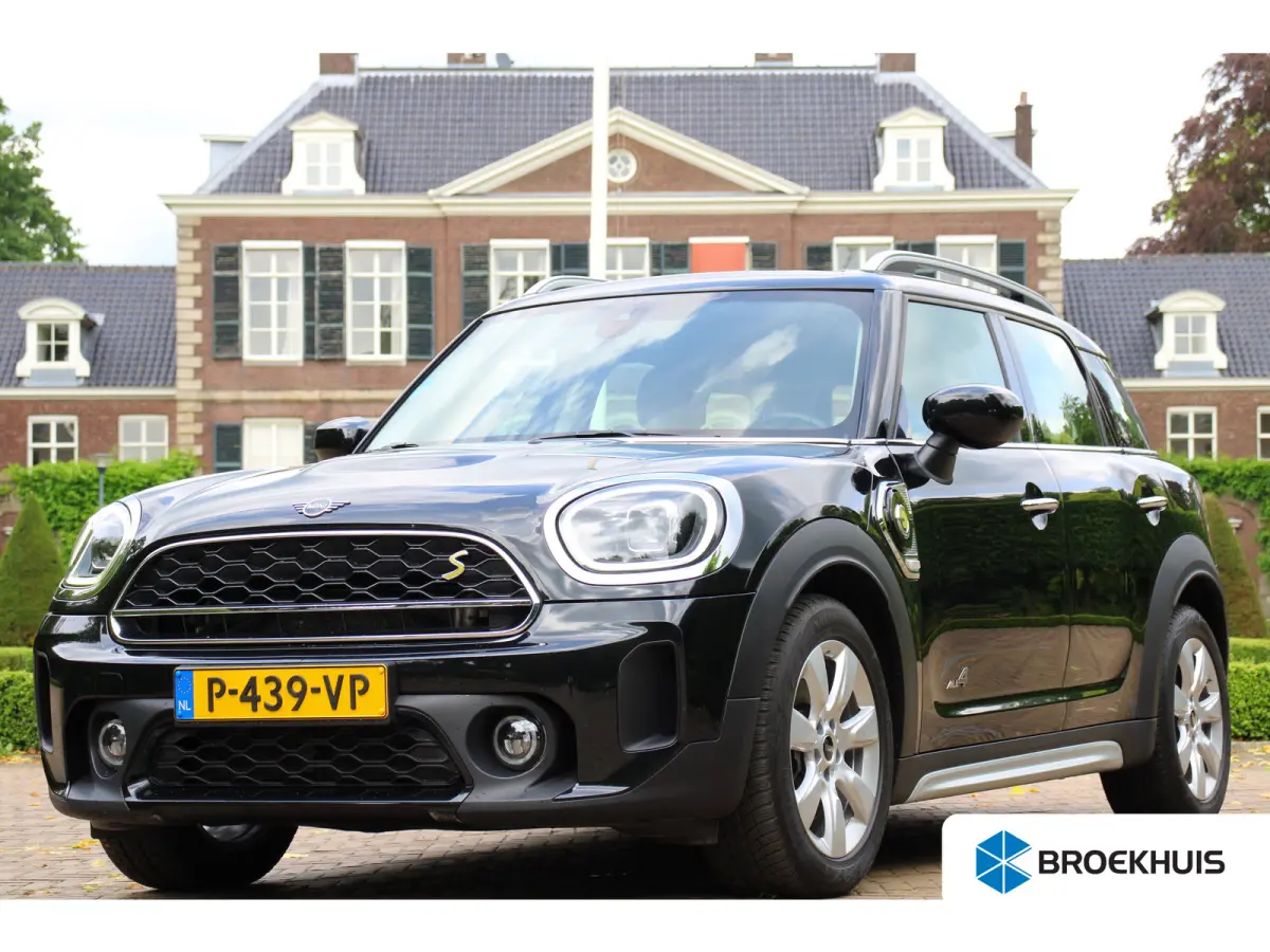 2.0 Cooper ALL4 Classic | NL-AUTO! | 1E EIGENAAR! | CAMERA | CRUISE | LED | PARK SENS | LANE ASSIST | HALF LEDER | NAVI | CLIMA