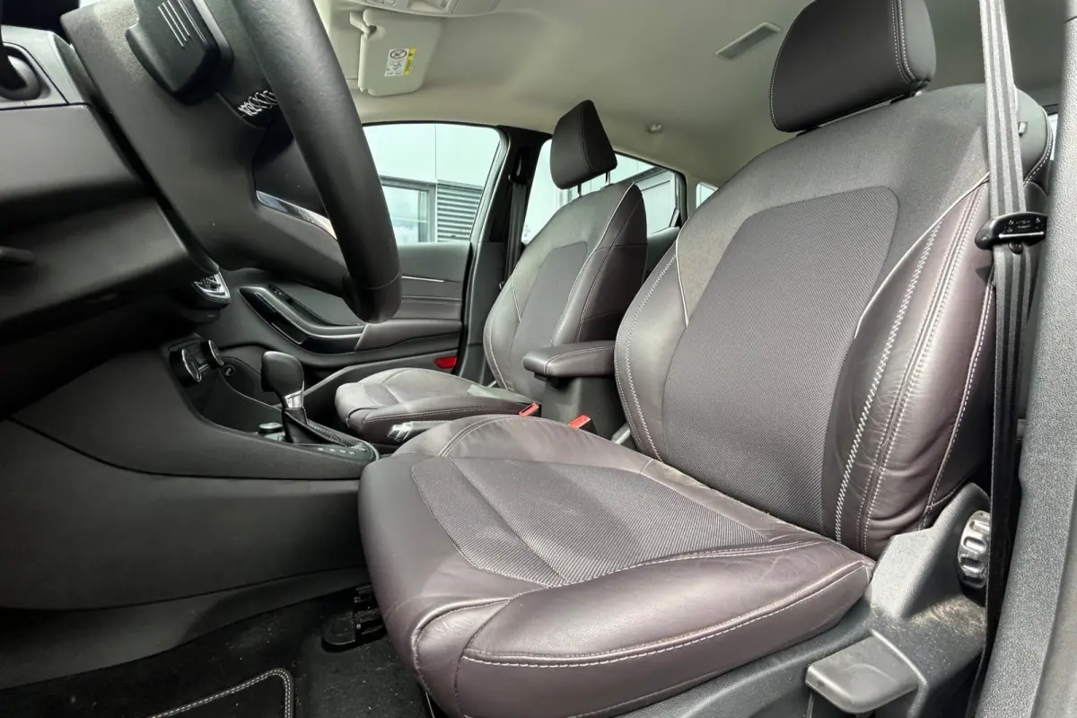 1.0 EcoBoost Vignale AUTOMAAT 2444KM! 1e eig.! NL-auto!