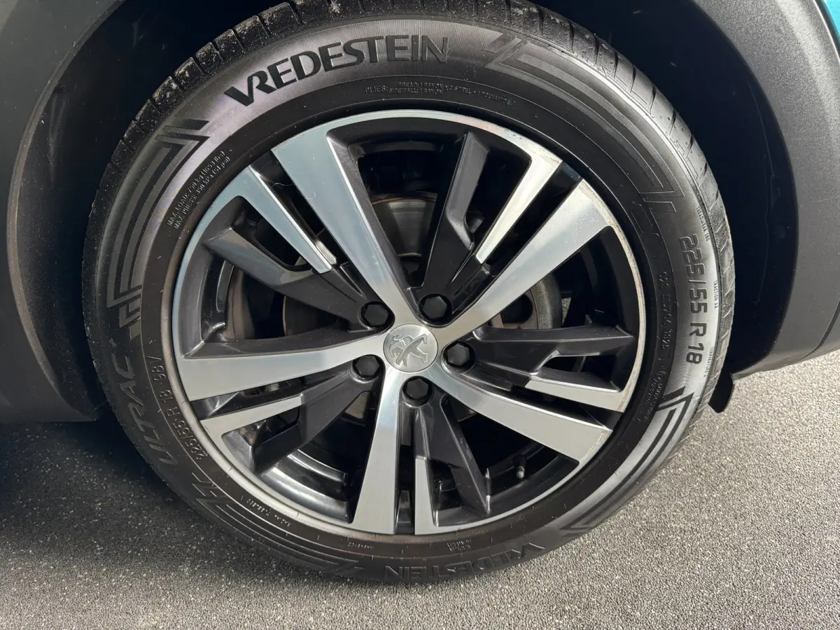 1.2 PureTech Blue Lease Premium 7 PERSOONS DISTRIBUTIERIEM IS VERVANGEN