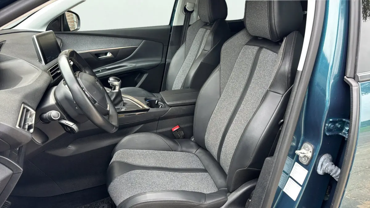 1.2 PureTech Blue Lease Premium 7 PERSOONS DISTRIBUTIERIEM IS VERVANGEN