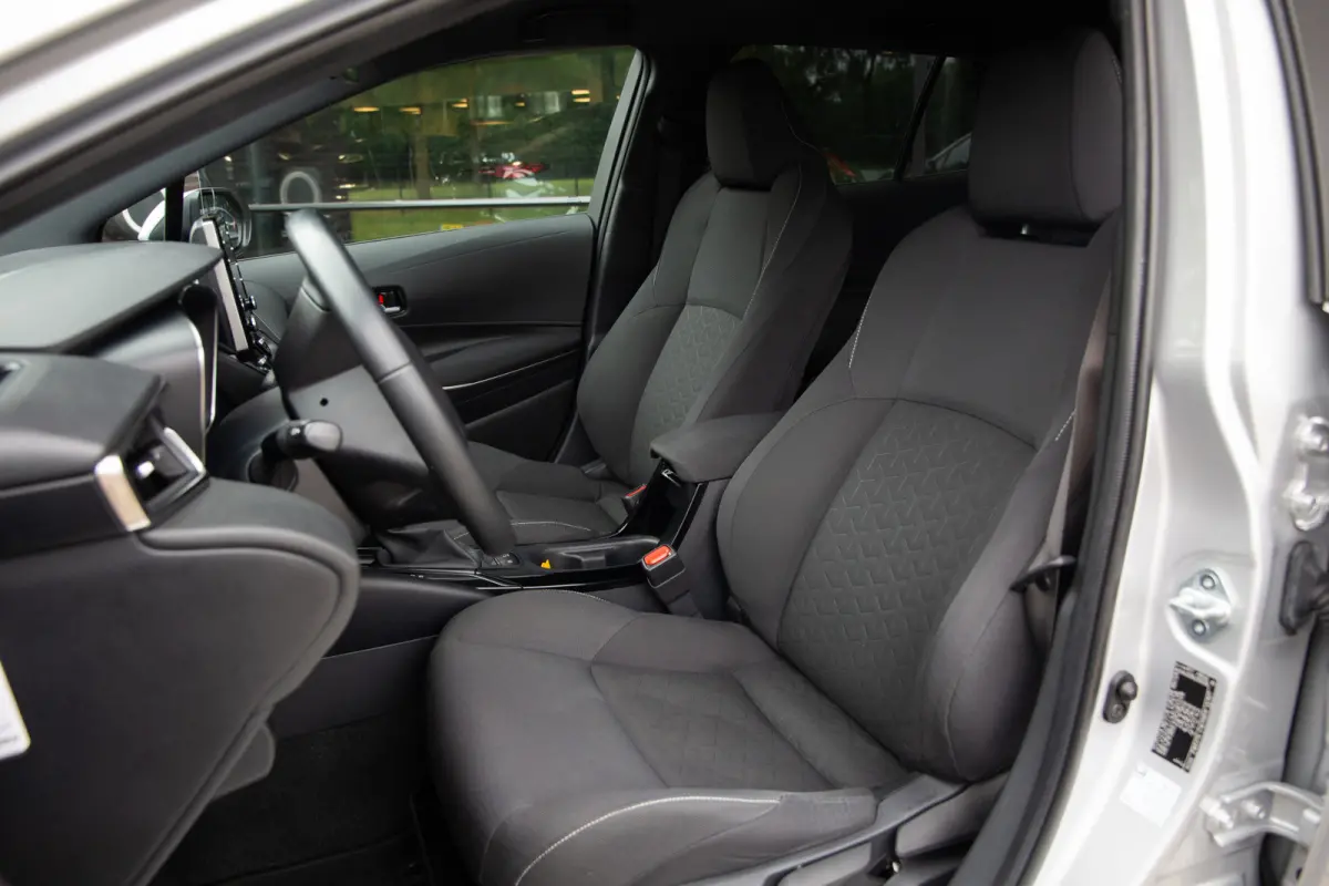 1.8 Hybrid Business Plus , Adap. cruise, Carplay, Achteruitrijcamera,
