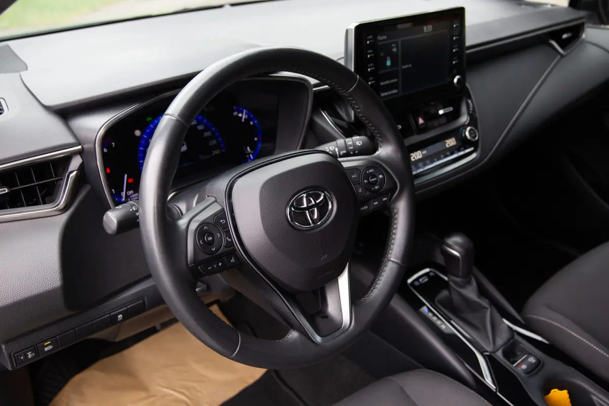 1.8 Hybrid Business Plus , Adap. cruise, Carplay, Achteruitrijcamera,