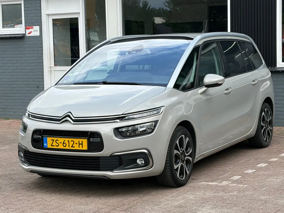 1.2 PureTech Business / Unieke Kleur / Camera / Navi