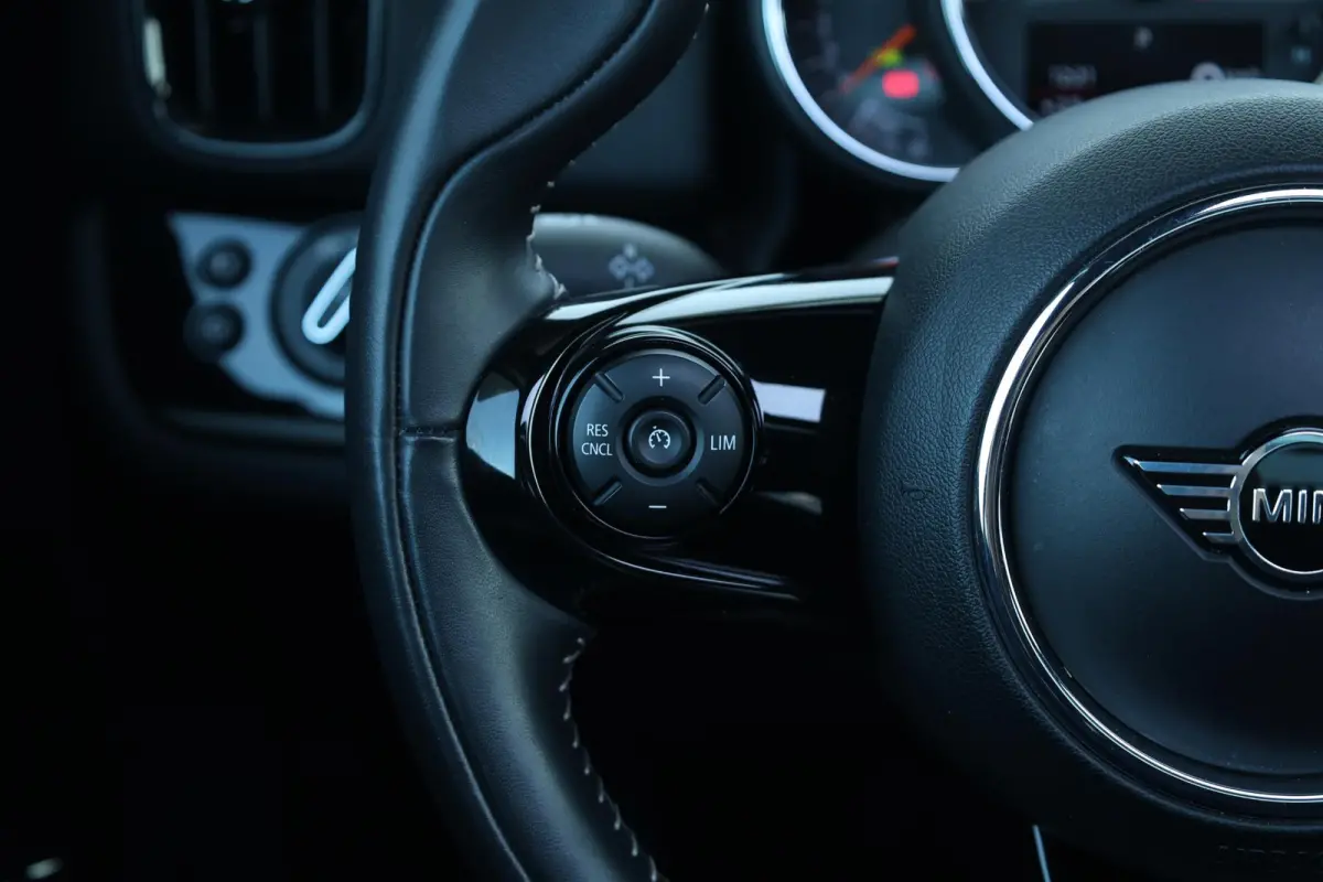1.5 Cooper Business Edition Comfort Access/ Panoramadak/ Comfortstoelen/ Harman-Kardon/ Navigatie Plus/ LED-koplampen