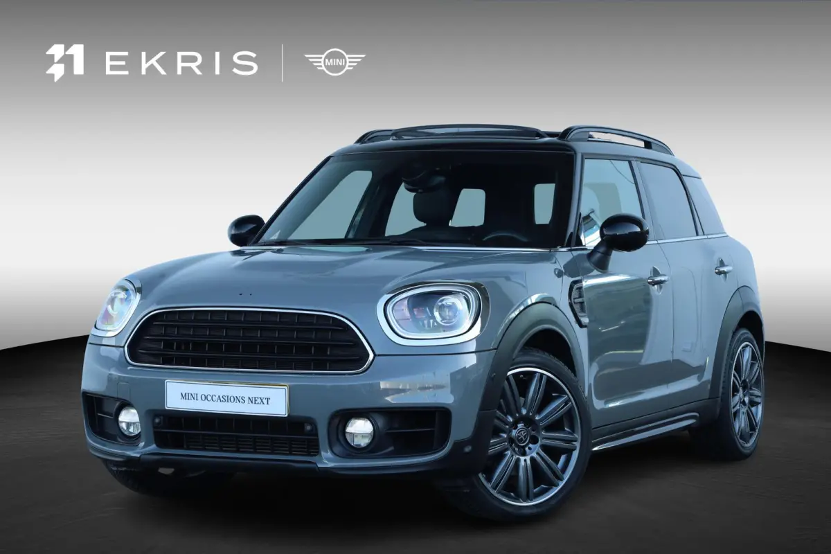 1.5 Cooper Business Edition Comfort Access/ Panoramadak/ Comfortstoelen/ Harman-Kardon/ Navigatie Plus/ LED-koplampen