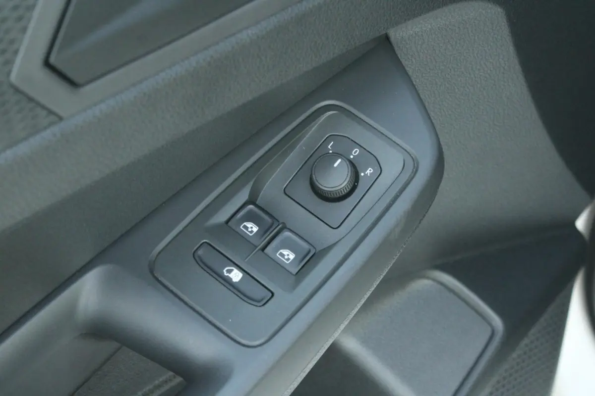 2.0 TDI 75pk Trend | Airco | Fabrieksgarantie