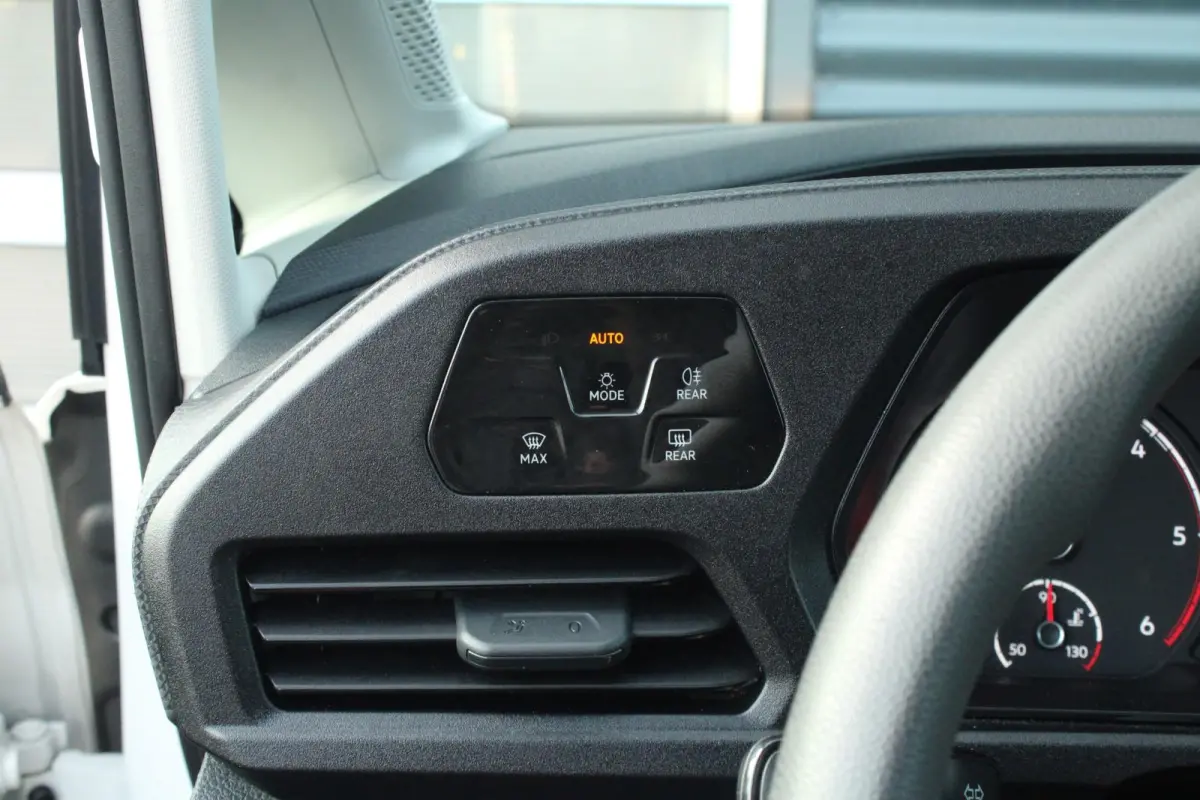 2.0 TDI 75pk Trend | Airco | Fabrieksgarantie