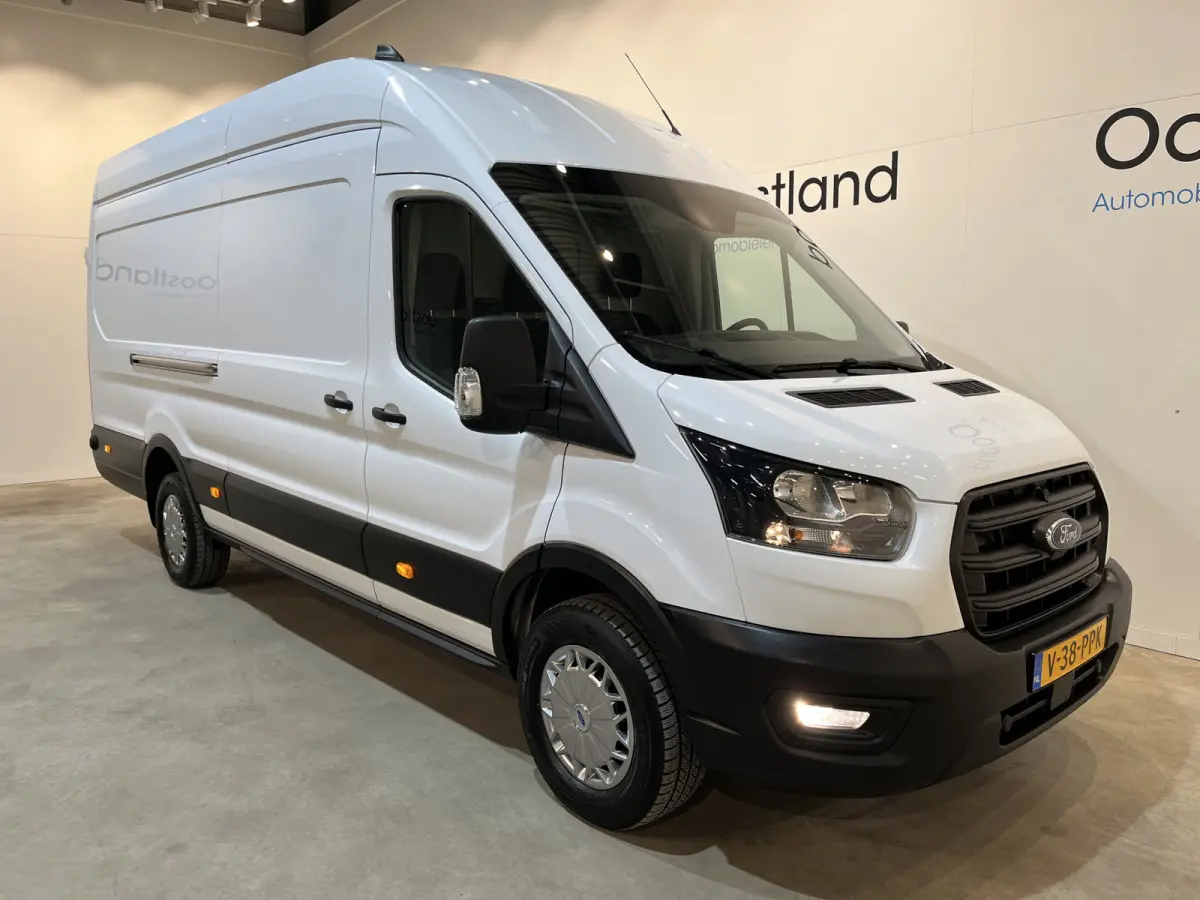 350 2.0 TDCI L4H3 130 PK RWD / Euro 6 / Cruise Control / Camera / 3-Zits / 31.300 KM !!