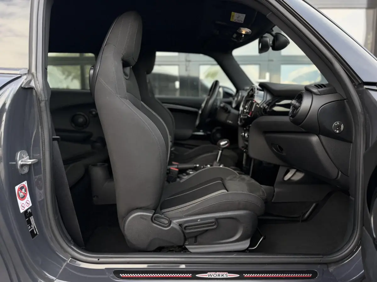 Mini 2.0 John Works 231PK+ JCW / H&K / LED / LU