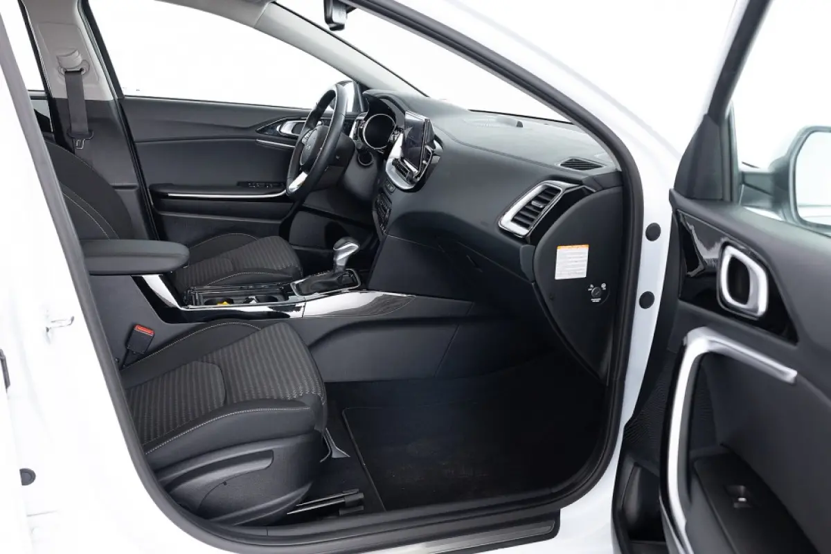 1.6 GDI PHEV DynamicLine | Full LED | NAVI | ECC | VELGEN