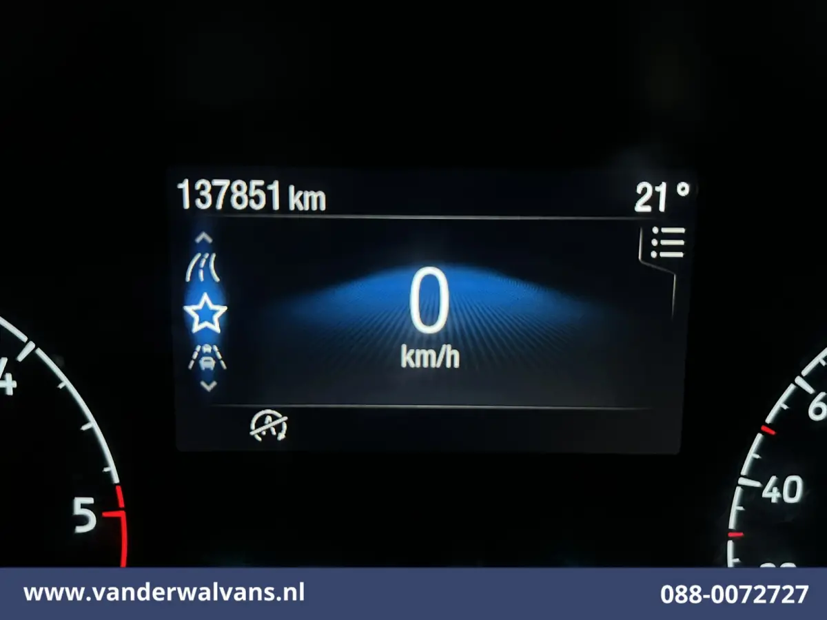 2.0 TDCI 130pk Bakwagen Laadklep Euro6 Airco | 940kg laadvermogen | Cruisecontrol | Verwarmde Voorruit Bijrijdersbank