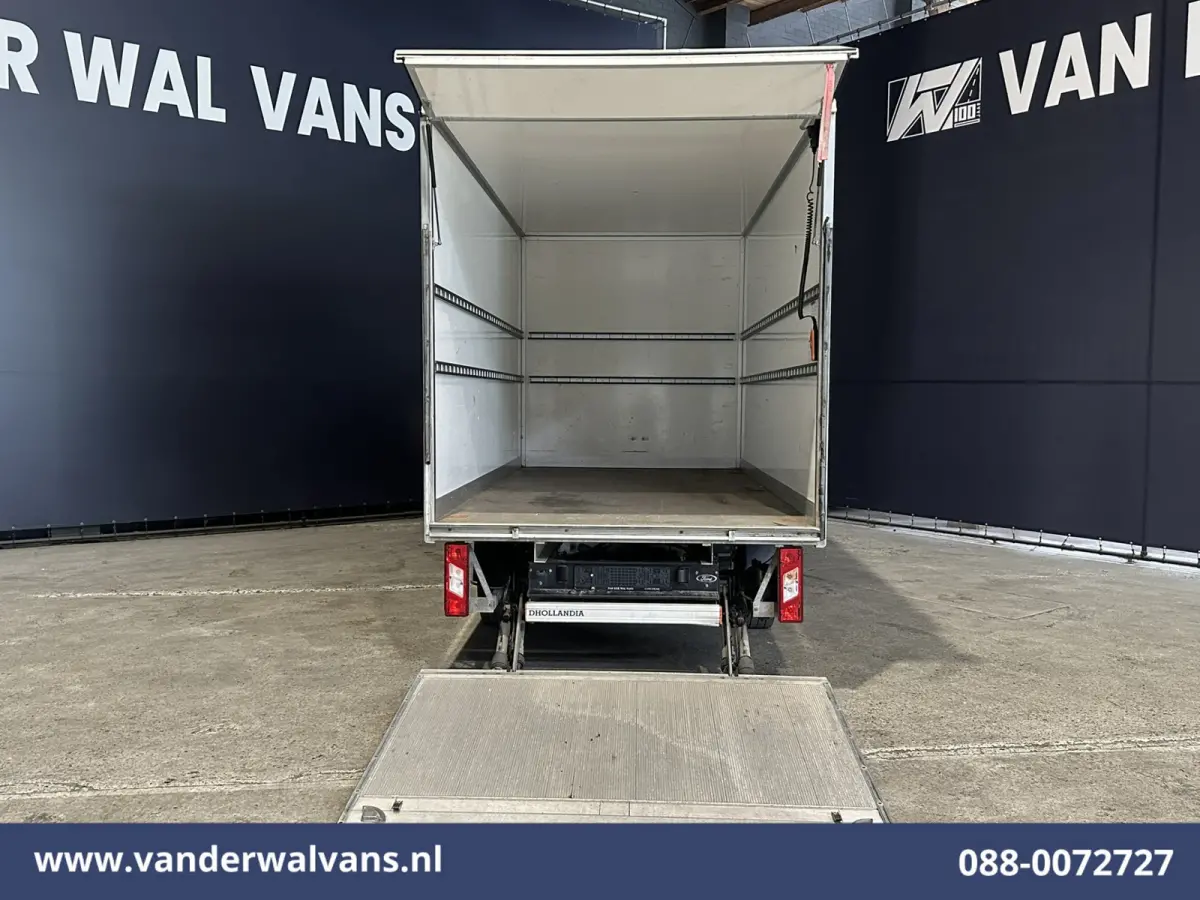 2.0 TDCI 130pk Bakwagen Laadklep Euro6 Airco | 940kg laadvermogen | Cruisecontrol | Verwarmde Voorruit Bijrijdersbank