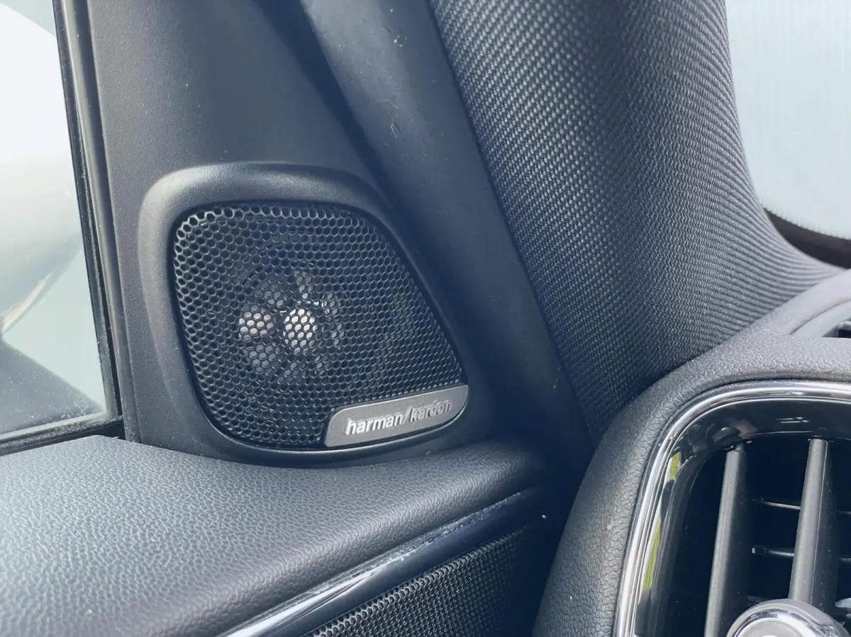 1.5 Cooper ALL4 Chili JCW Pano Leder H&K Carplay Camera