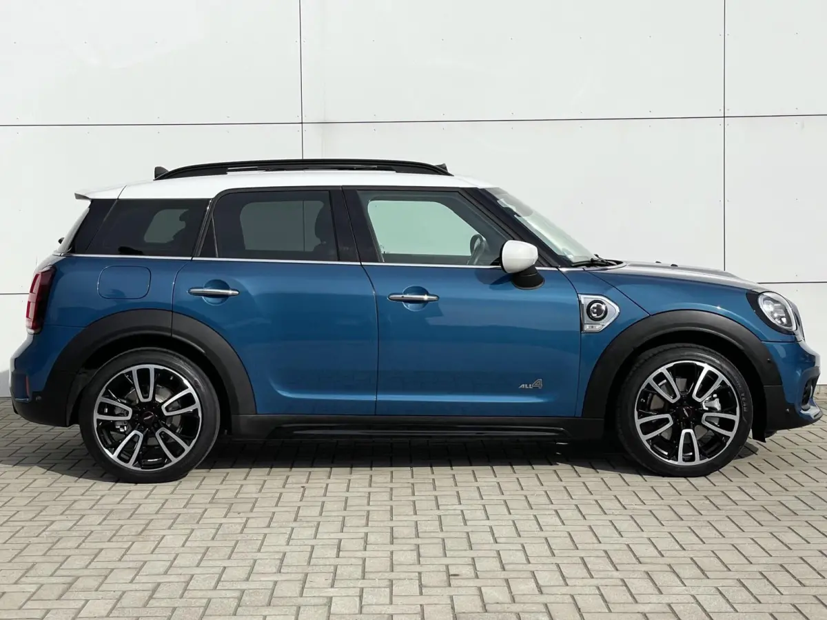 1.5 Cooper ALL4 Chili JCW Pano Leder H&K Carplay Camera