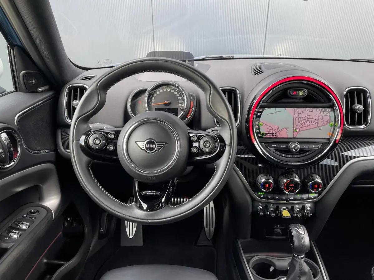 1.5 Cooper ALL4 Chili JCW Pano Leder H&K Carplay Camera