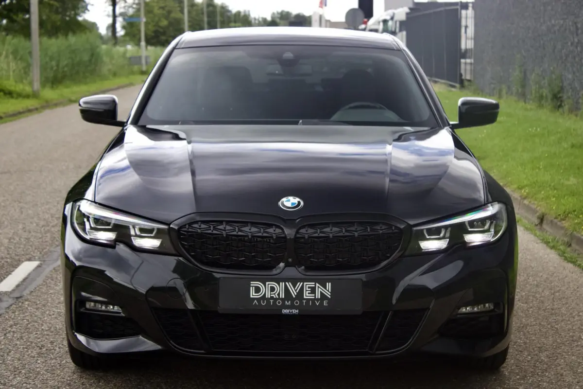 330i High Executive Edition