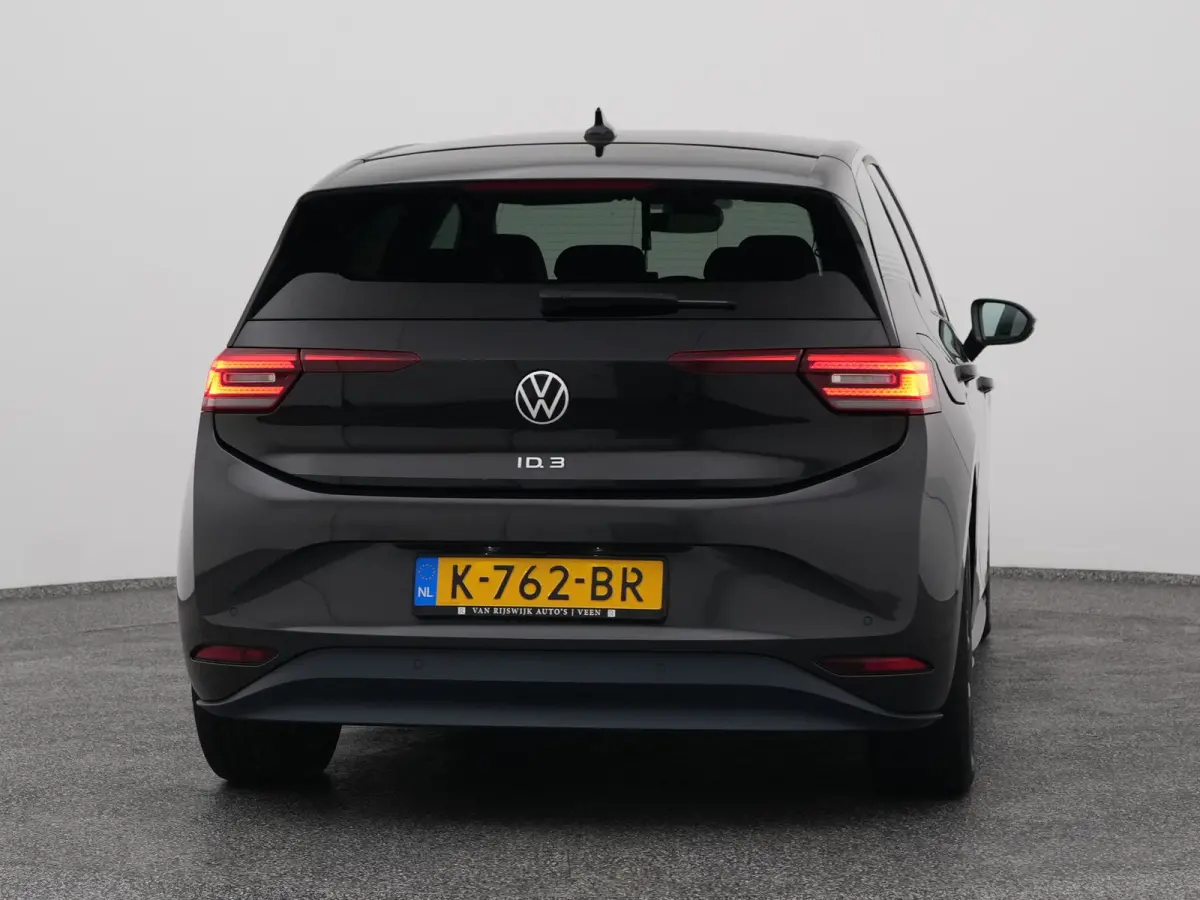 First Plus 58 kWh | CAMERA | ADAPTIVE | STOEL- EN STUURVERW.