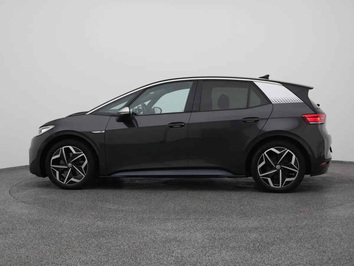 First Plus 58 kWh | CAMERA | ADAPTIVE | STOEL- EN STUURVERW.