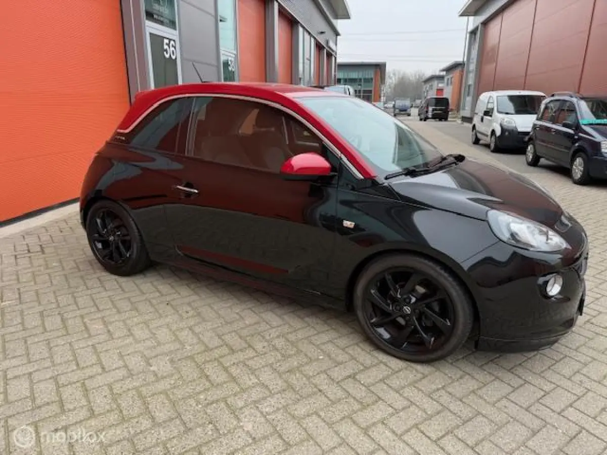 1.0 Turbo Rocks Online Edition138.000 KM NAP