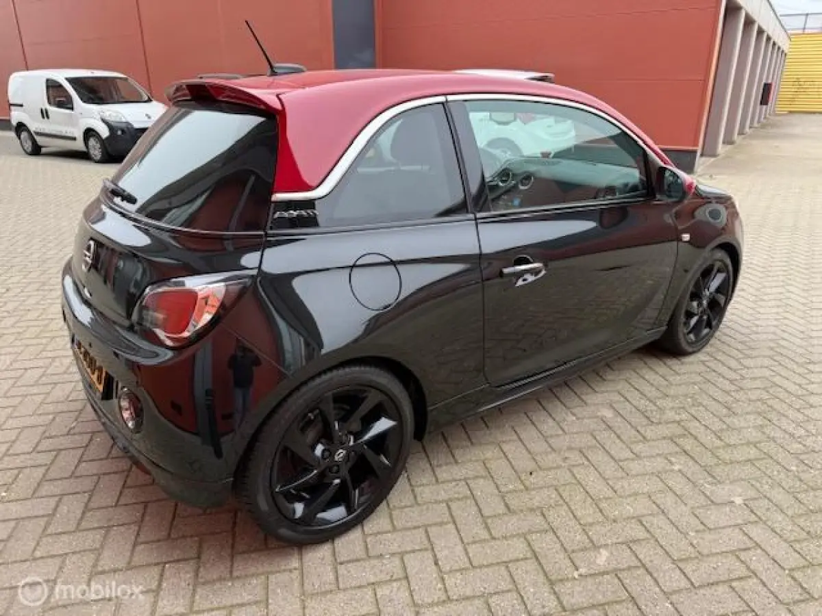1.0 Turbo Rocks Online Edition138.000 KM NAP