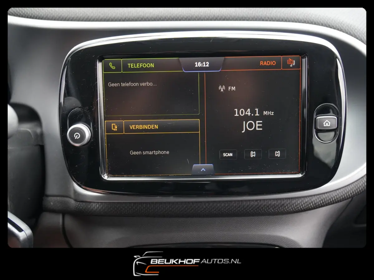 EQ Comfort 18 kWh 5dr Airco Radio Dab Cruise L