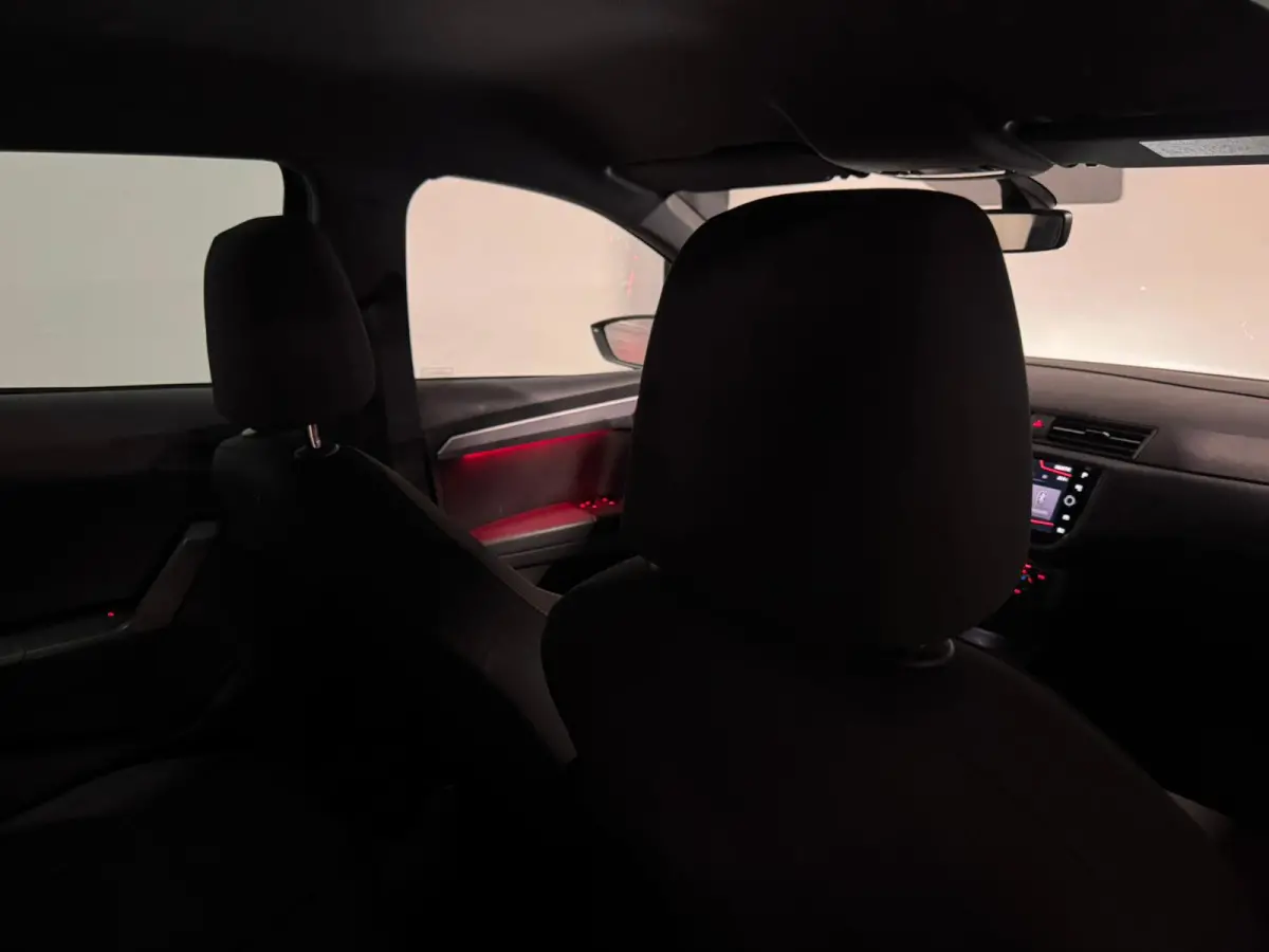 1.0 TSI FR Business Intense CARPLAY CAM