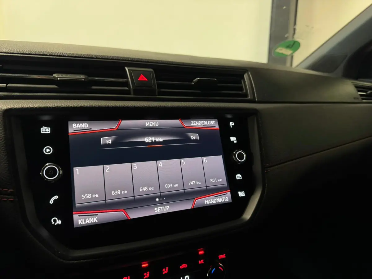 1.0 TSI FR Business Intense CARPLAY CAM