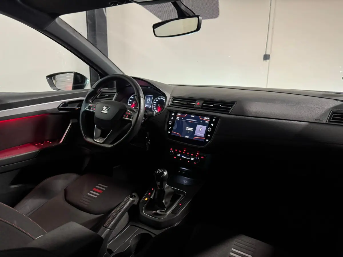 1.0 TSI FR Business Intense CARPLAY CAM