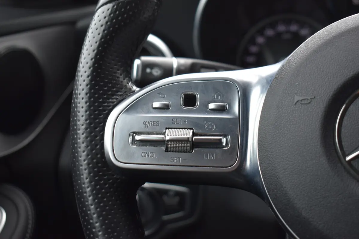 200 Business Solution AMG