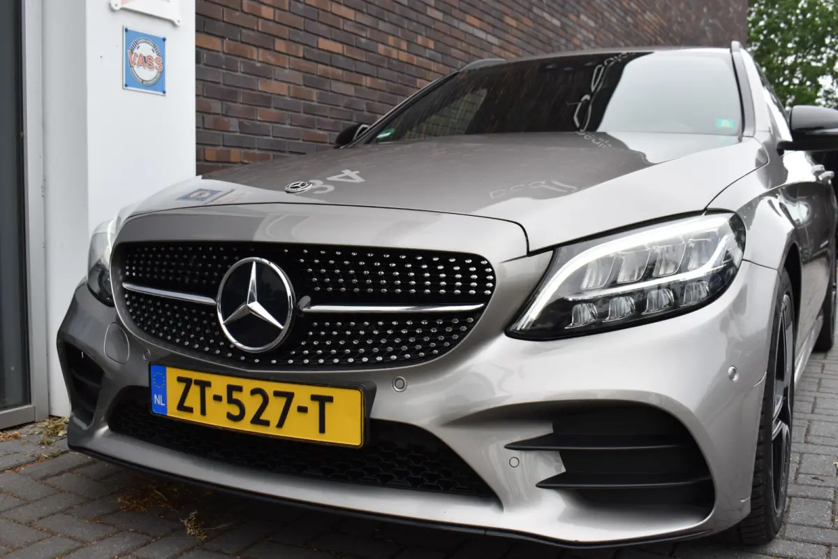 200 Business Solution AMG