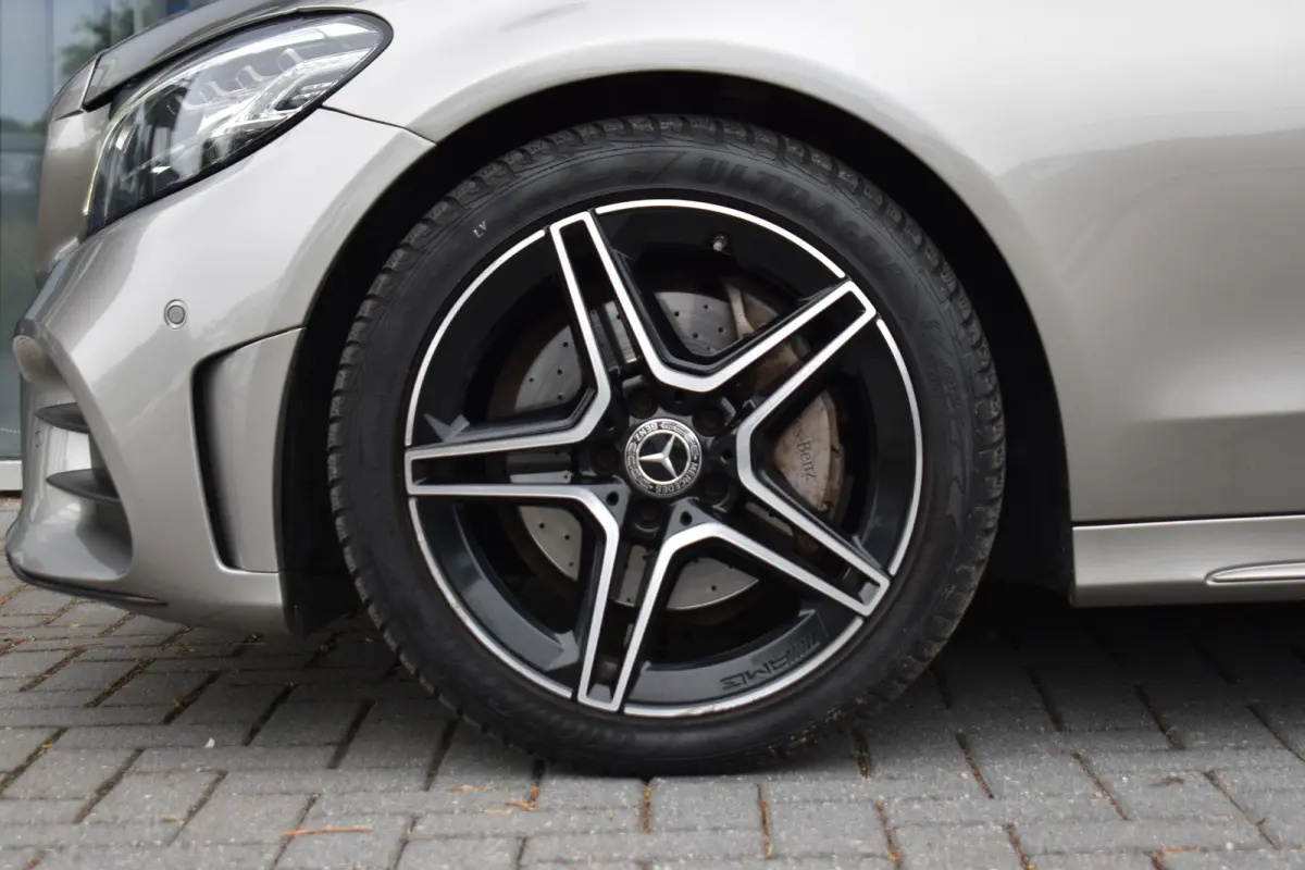 200 Business Solution AMG