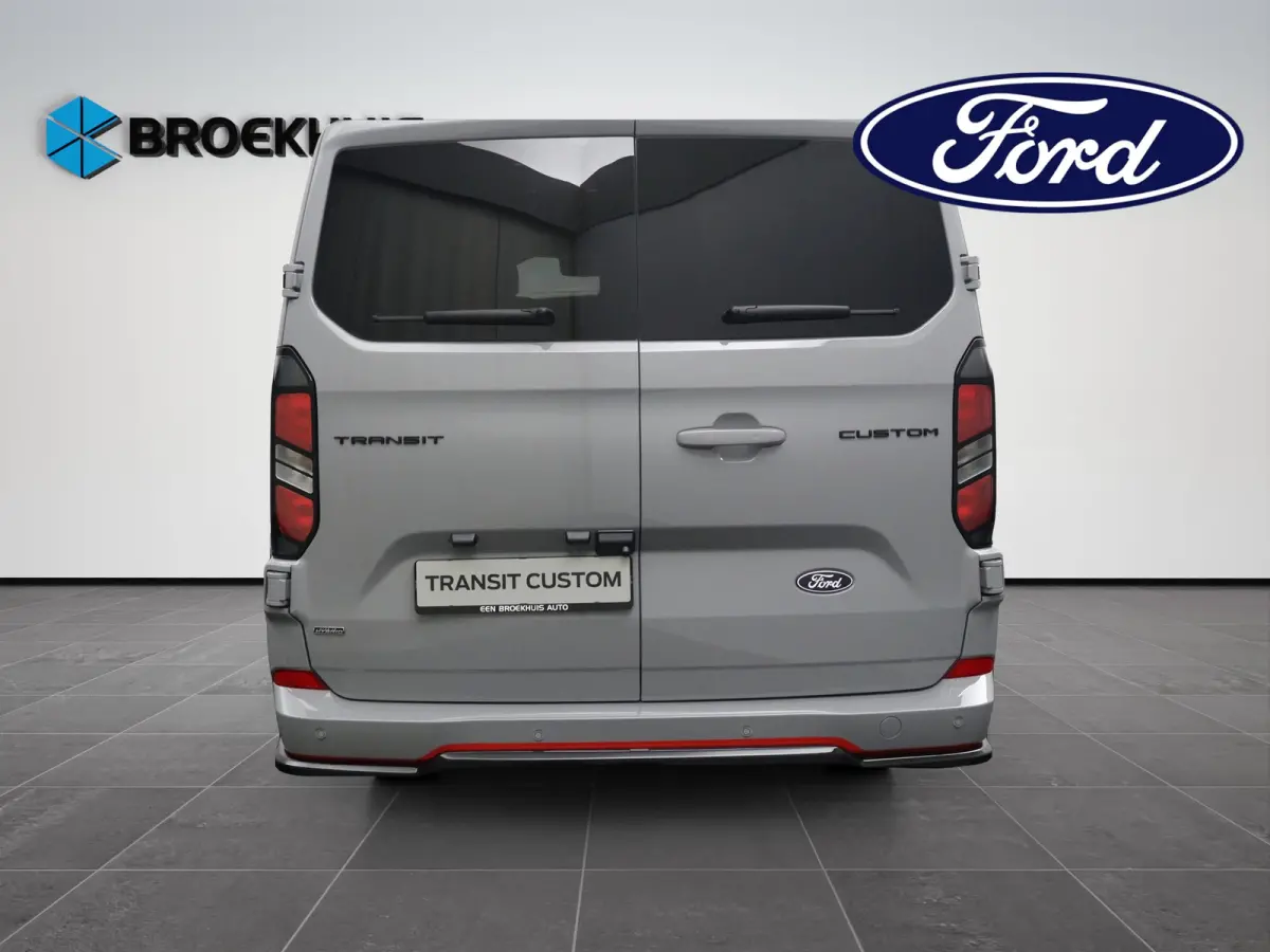 Grey Platinum 320 L2 Plug-in Hybrid | 0.99% Financial Lease | Maxton | Leder | 17''' | Navigatie | 360 Camera | Adaptive Cruise | BLIS | LED | Striping | Dubbele Schuifdeur