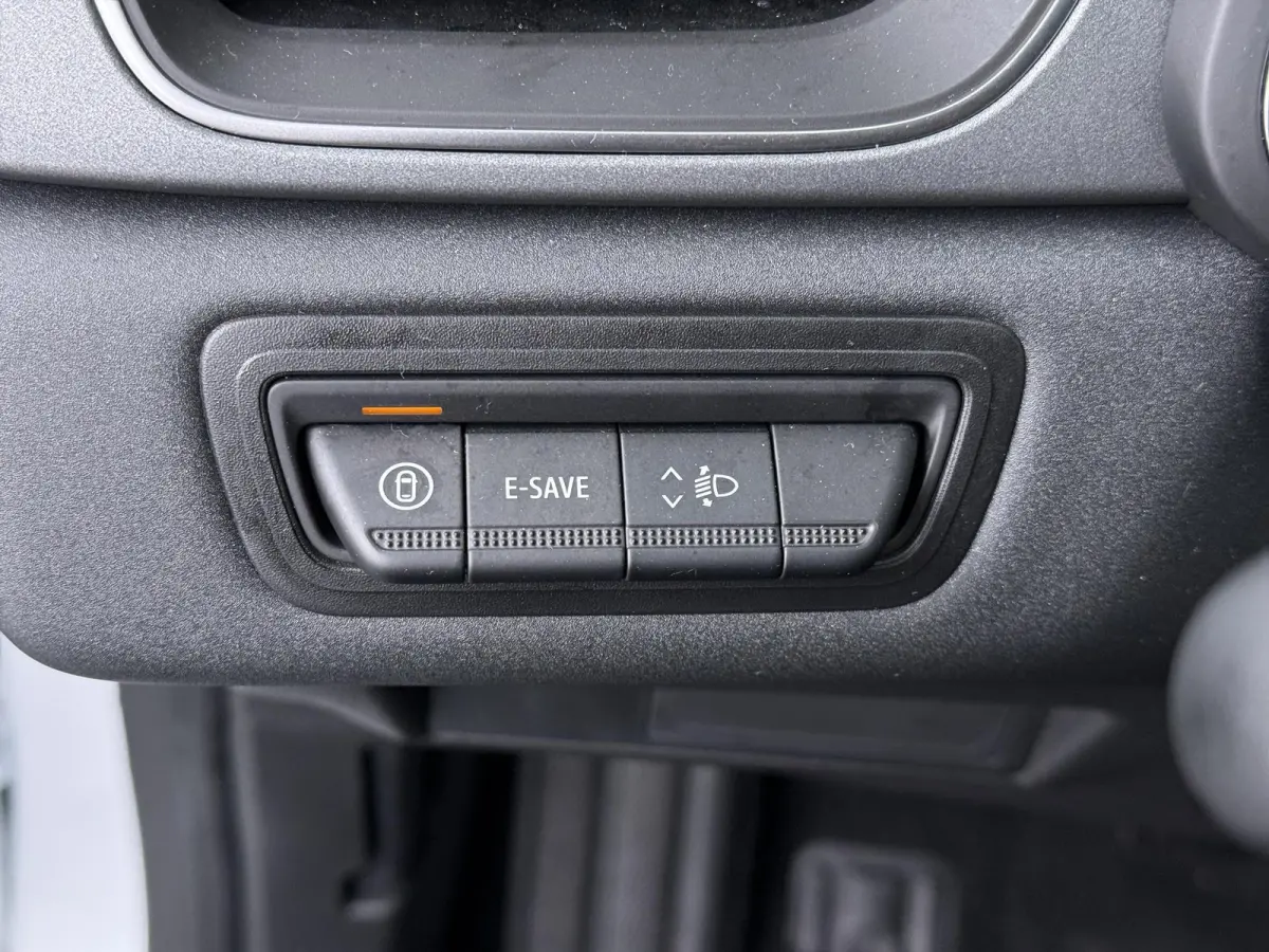techno full hybrid E-Tech 160 | Google Navigatie | Parkeercamera | Climate Control | Automaat |