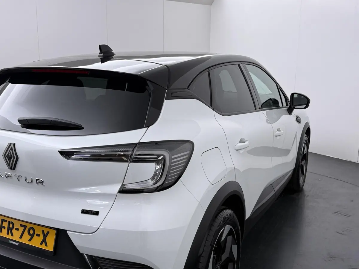 techno full hybrid E-Tech 160 | Google Navigatie | Parkeercamera | Climate Control | Automaat |