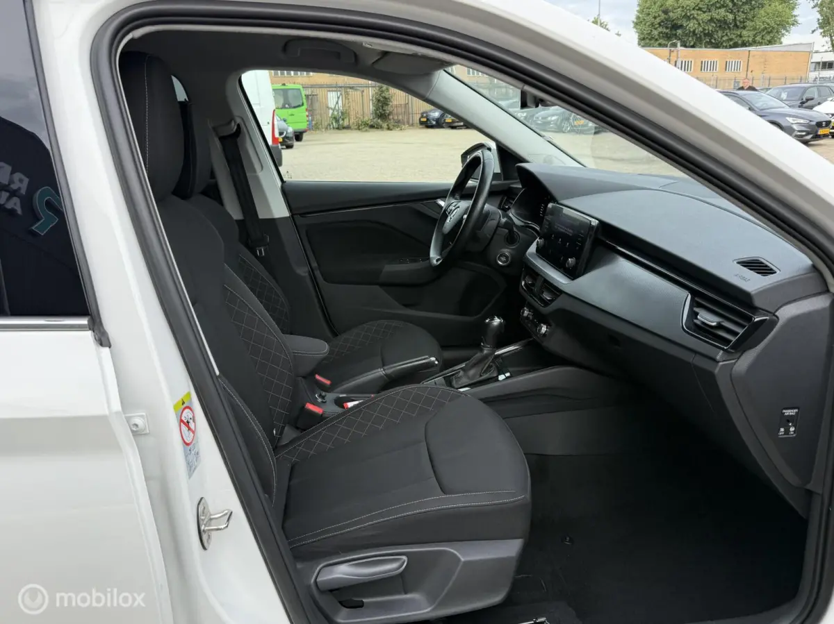 1.0 TSI Ambition AUTOMAAT | BTW | CARPLAY | ECC