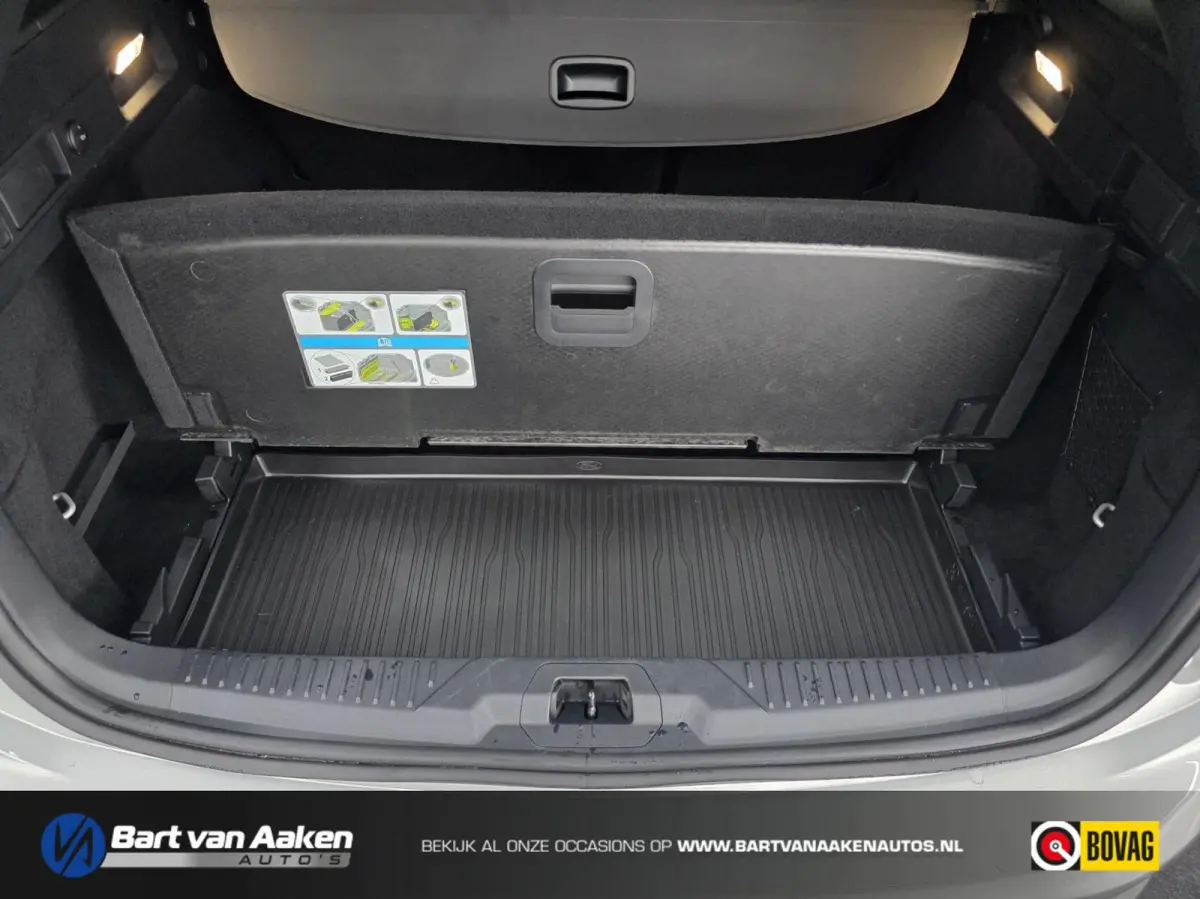 1.0 Hybrid ST Line Automaat Camera Adaptive Cruise