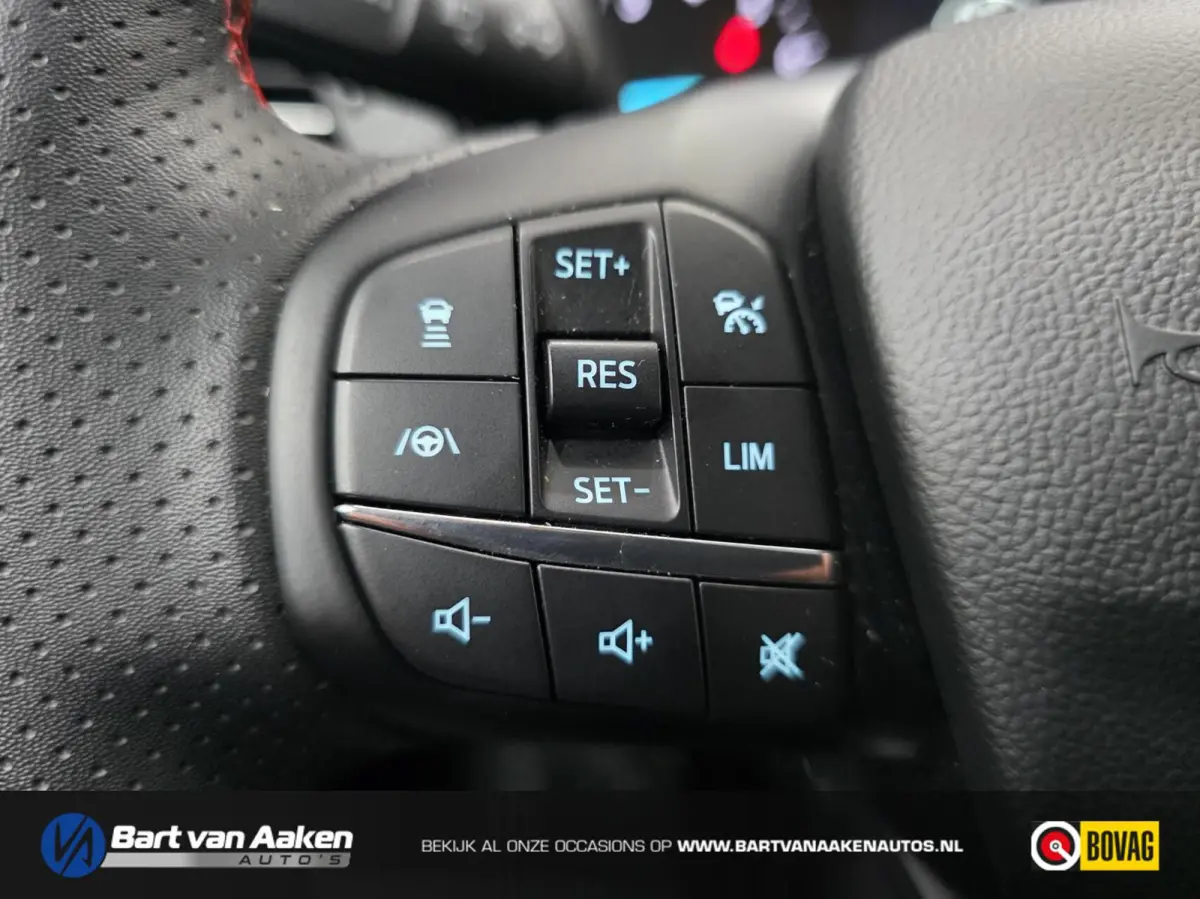 1.0 Hybrid ST Line Automaat Camera Adaptive Cruise